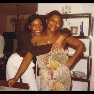 Meet your Posher, Joy